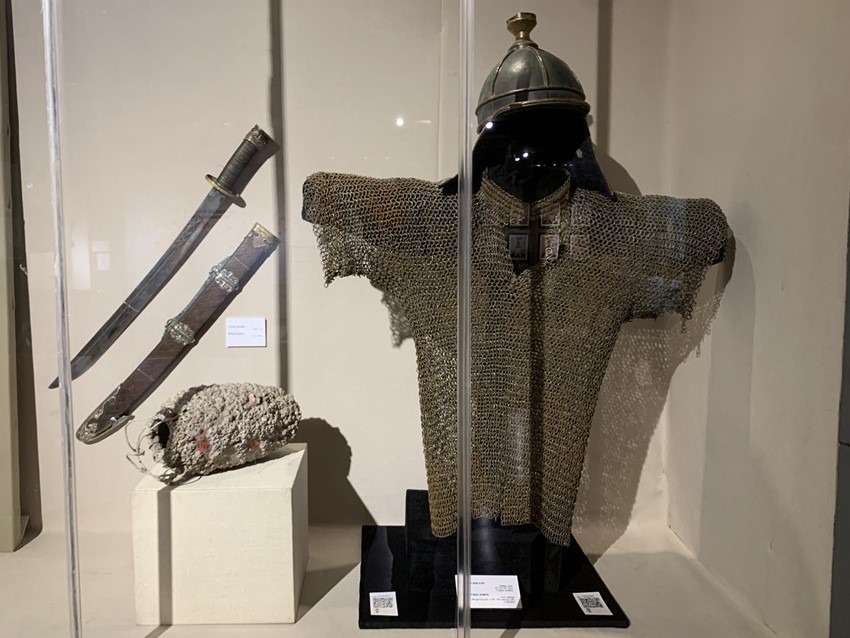 Mongolian Warrior Shield, Sword