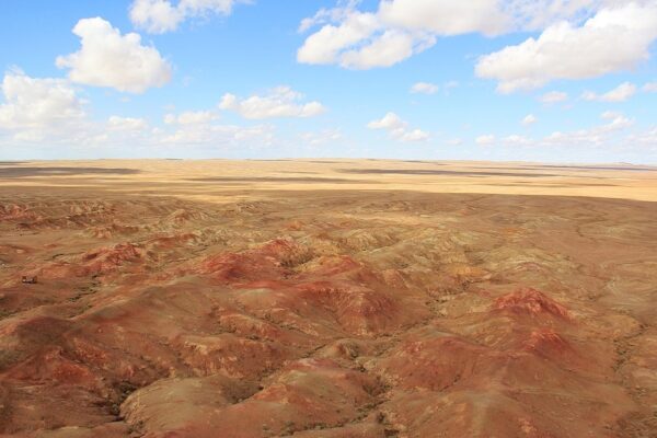 Surroundings of Tsagaan Suvarga