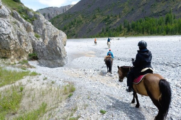 Horseback riding in Khovsgol Lake NP