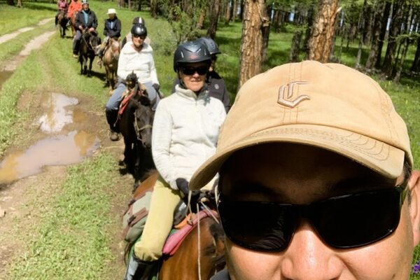 Horseback riding Mongolia