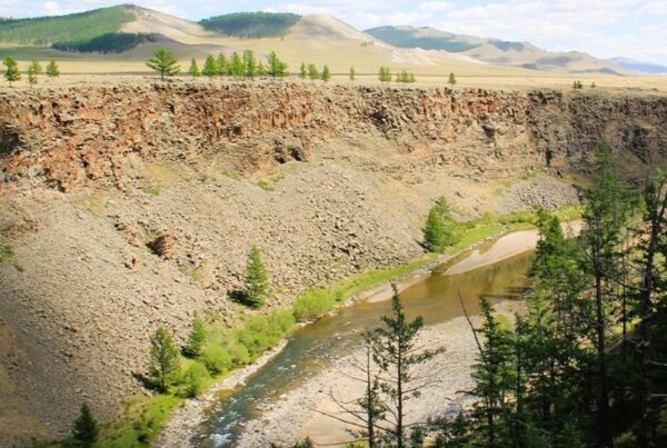 Chuluut River Canyon